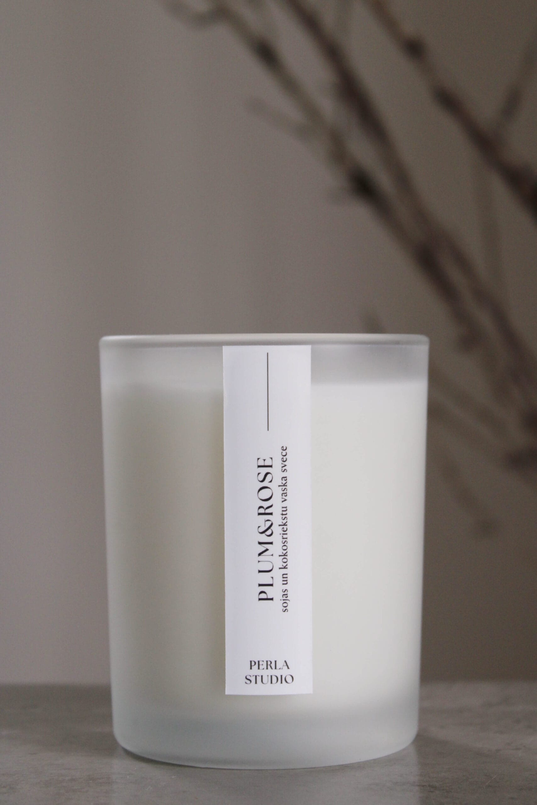 Aromātiskā svece PLUM & ROSE