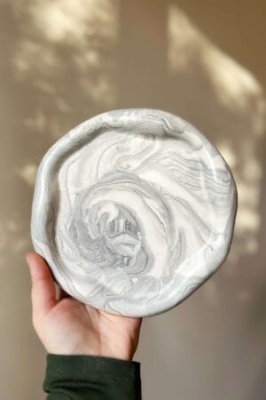 makonformas paliktnis marble peleks