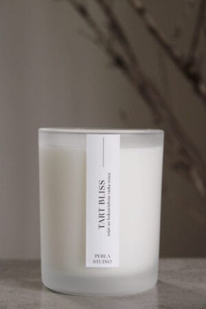 Aromātiskā svece TART BLISS