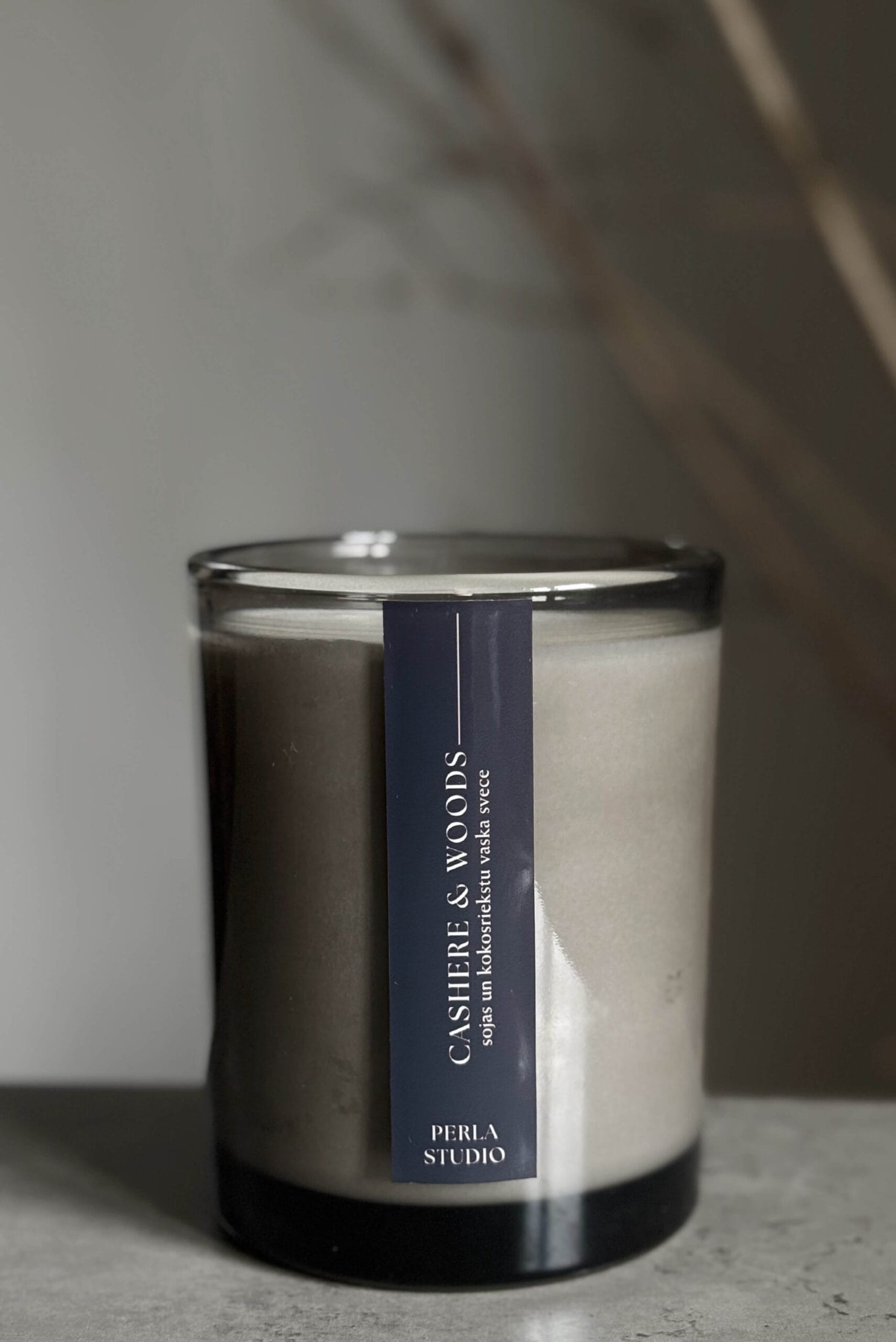 Aromātiskā svece CASHMERE&WOODS - Image 2